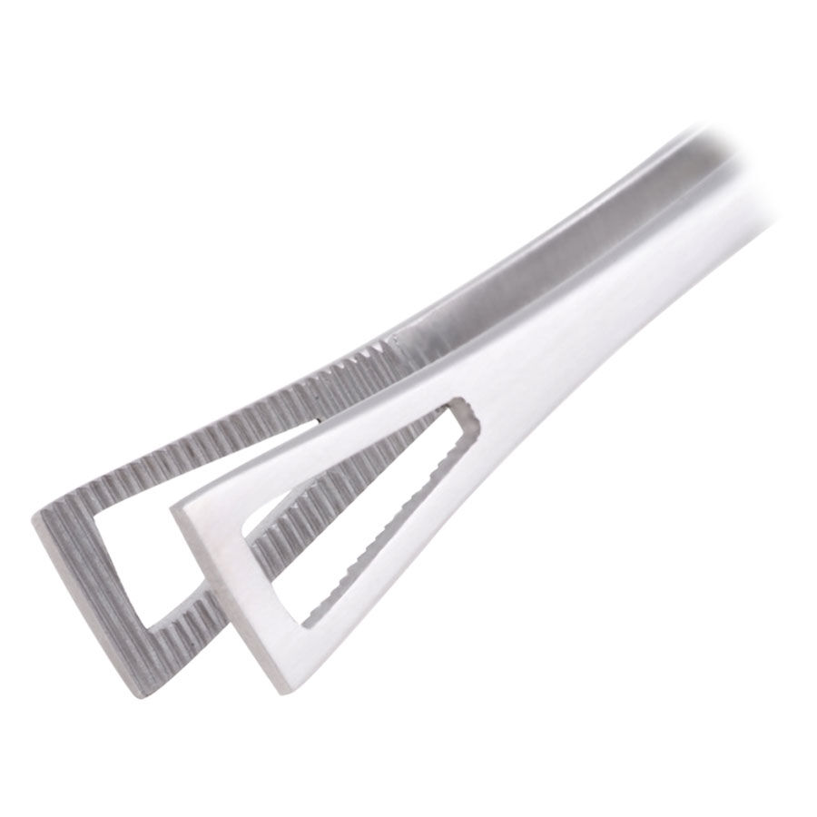 Wildcat® Micro Duval Piercing Outil Acier Inoxydable Outil de piercing Micro Duval en acier inoxydable argenté, gros plan