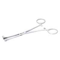 Outil de piercing Septum Close End Outil Septum Close End argenté sur fond blanc