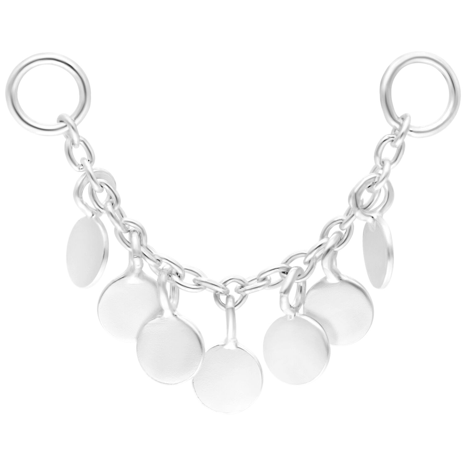 Chaîne de piercing argentée 20mm avec plaques Chaîne de piercing argentée 20mm avec plaques rondes sur fond blanc