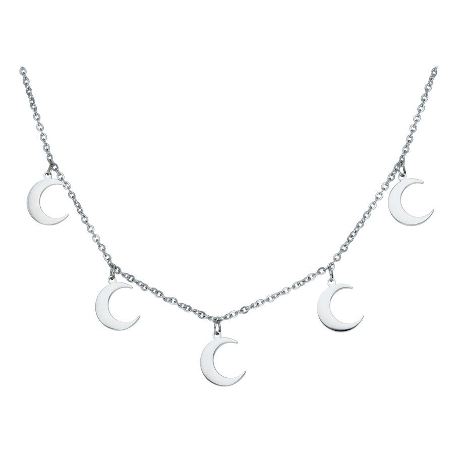 Collier Little Moon avec pendentifs lune Collier en argent avec cinq petits pendentifs lune sur fond blanc