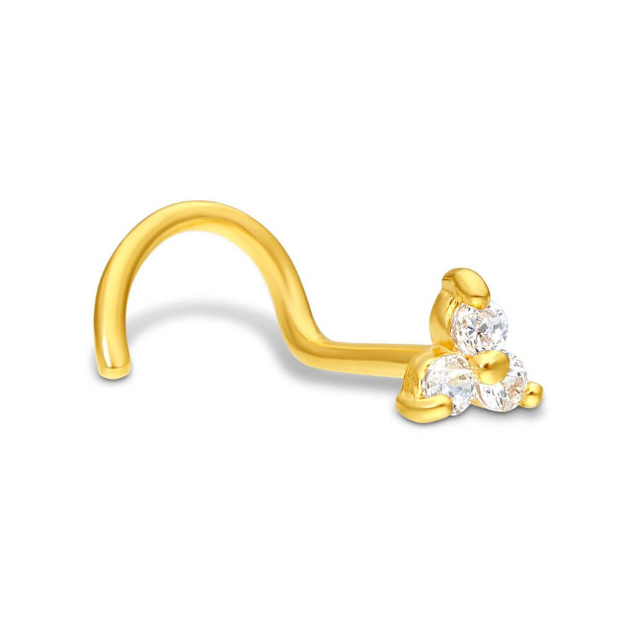 Clou de nez doré avec trois cristaux clairs sur fond blanc