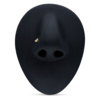 Clou de nez doré en 18K avec cristal clair sur fond noir