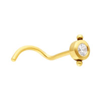 Clou de nez en or 18K avec cristal clair Clou de nez doré avec cristal clair sur fond blanc