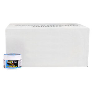 Boîte blanche et produit de soin pour tatouage Sea Life sur fond blanc