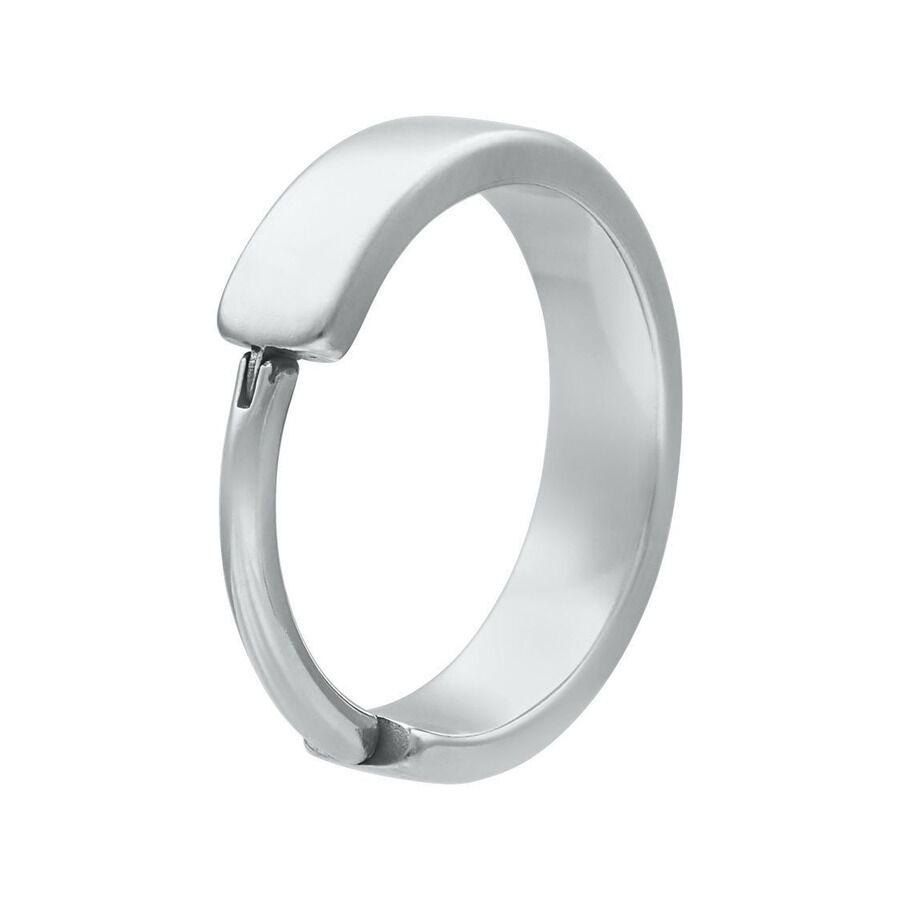 Anneau Clicker Grand Statement en Argent Anneau articulé en argent en acier chirurgical sur fond blanc