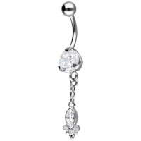 Banane de nombril en argent avec pendentif en cristal Banane de nombril en acier chirurgical avec pendentif en cristal clair sur fond blanc