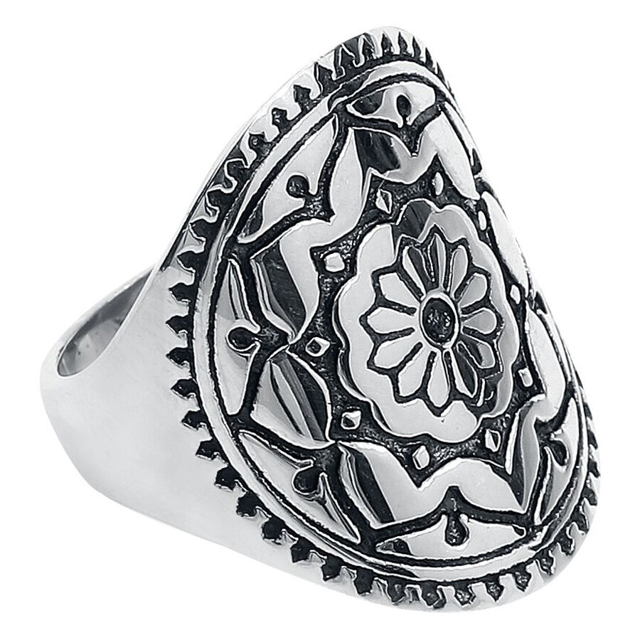 Bague Mandala en acier chirurgical argenté Bague Mandala argentée en acier chirurgical avec motif détaillé sur fond blanc