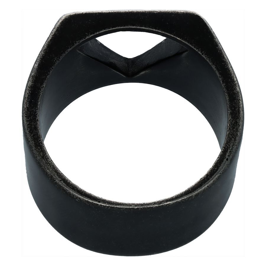 Bague Vintage Noire en Acier Chirurgical en Forme de Triangle Bague noire avec design triangulaire sur fond blanc