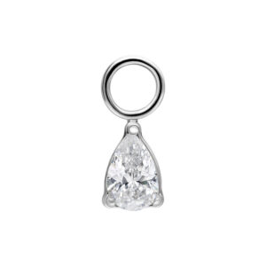Pendentif goutte de cristal en acier chirurgical argenté sur fond blanc