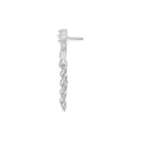 Embout Push Fit argenté avec pendentif chaîne Embout argenté pour piercings Push Fit avec pendentif chaîne sur fond blanc