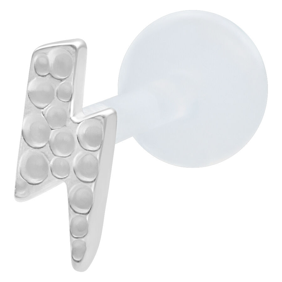 Labret en argent Flash martelé Push Fit Labret en argent avec design de foudre sur fond blanc