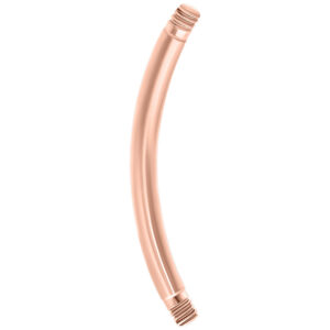 Barre de piercing courbée en titane or rose sur fond blanc