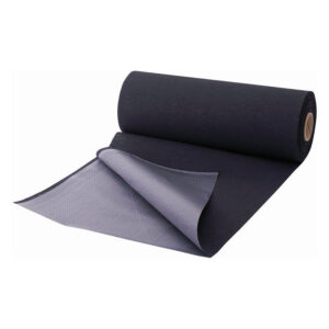 Rouleau de canapé noir sur fond blanc, déroulé