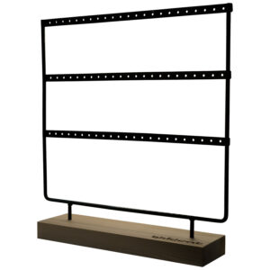 Présentoir noir avec trois rangées pour bagues sur socle en bois rectangulaire