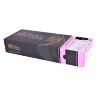 Cartouches Magnum Curved en boîte noire Boîte noire avec Cartouches Magnum Curved sur fond blanc