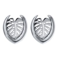 Ear Saddles argentés avec design Monstera sur fond blanc