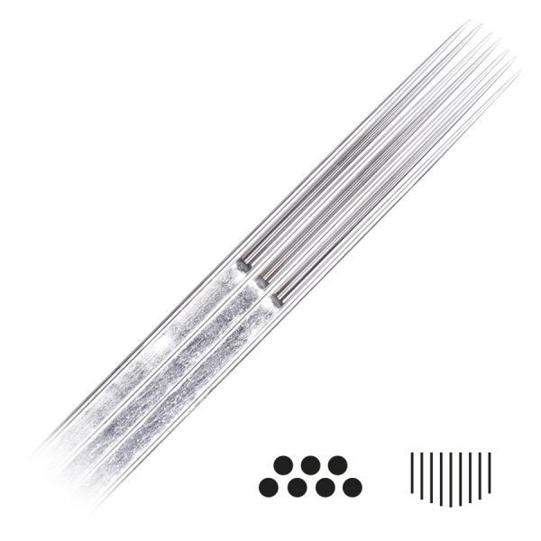 Aiguilles de tatouage Magnum Curved Long Taper 50 pcs Aiguilles de tatouage argentées Magnum Curved Long Taper sur fond blanc