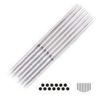 Aiguilles de tatouage Magnum Curved Long Taper 50 pcs Aiguilles de tatouage Magnum Curved Long Taper argentées sur fond blanc