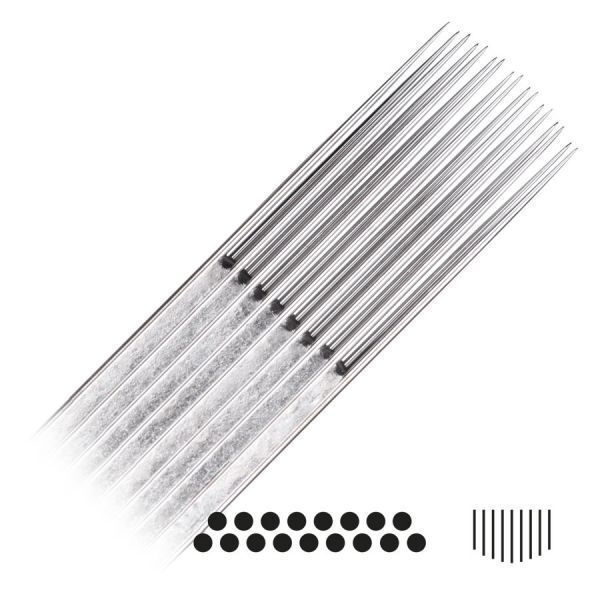 Magnum Curved Long Taper aiguilles de tatouage 50 pcs Aiguilles de tatouage Magnum en acier chirurgical 316L sur fond blanc