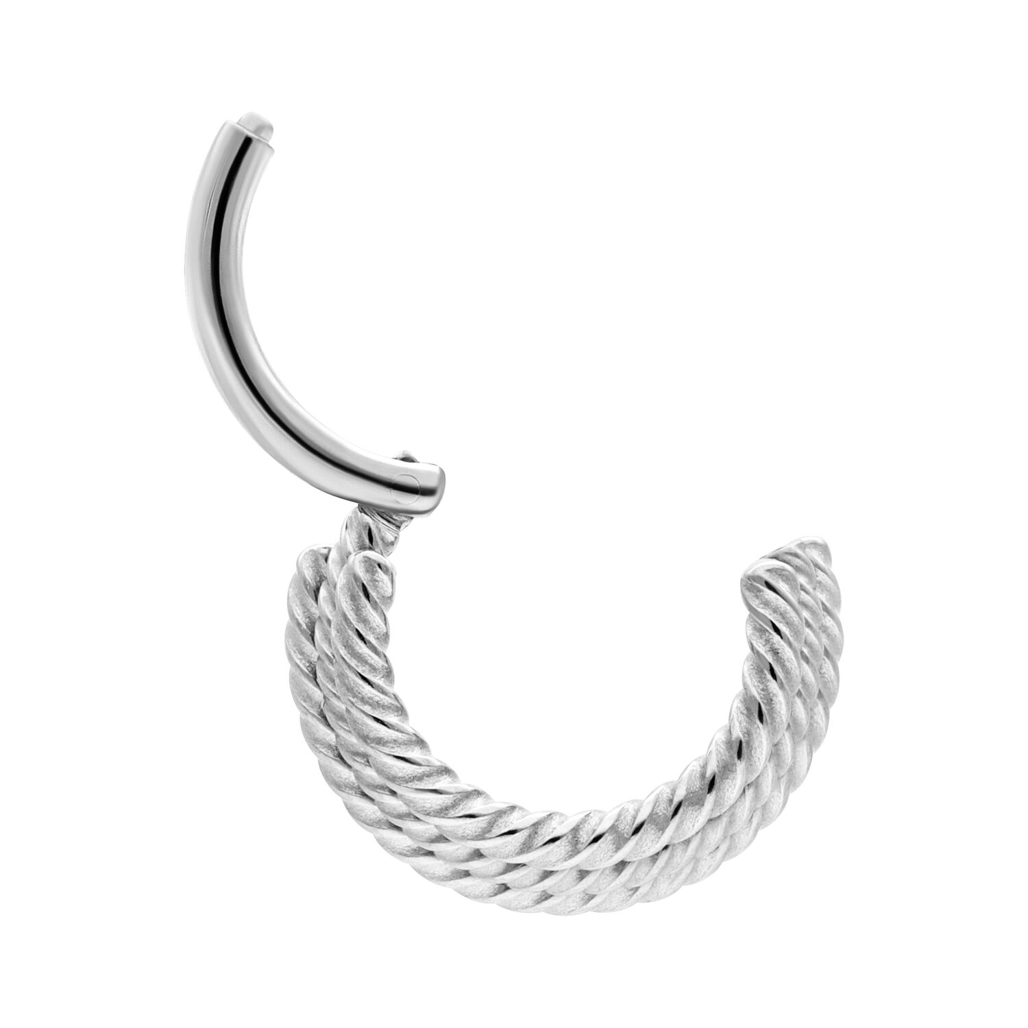 Clicker de septum argenté avec cordes torsadées Clicker de septum argenté avec trois cordes torsadées sur fond blanc