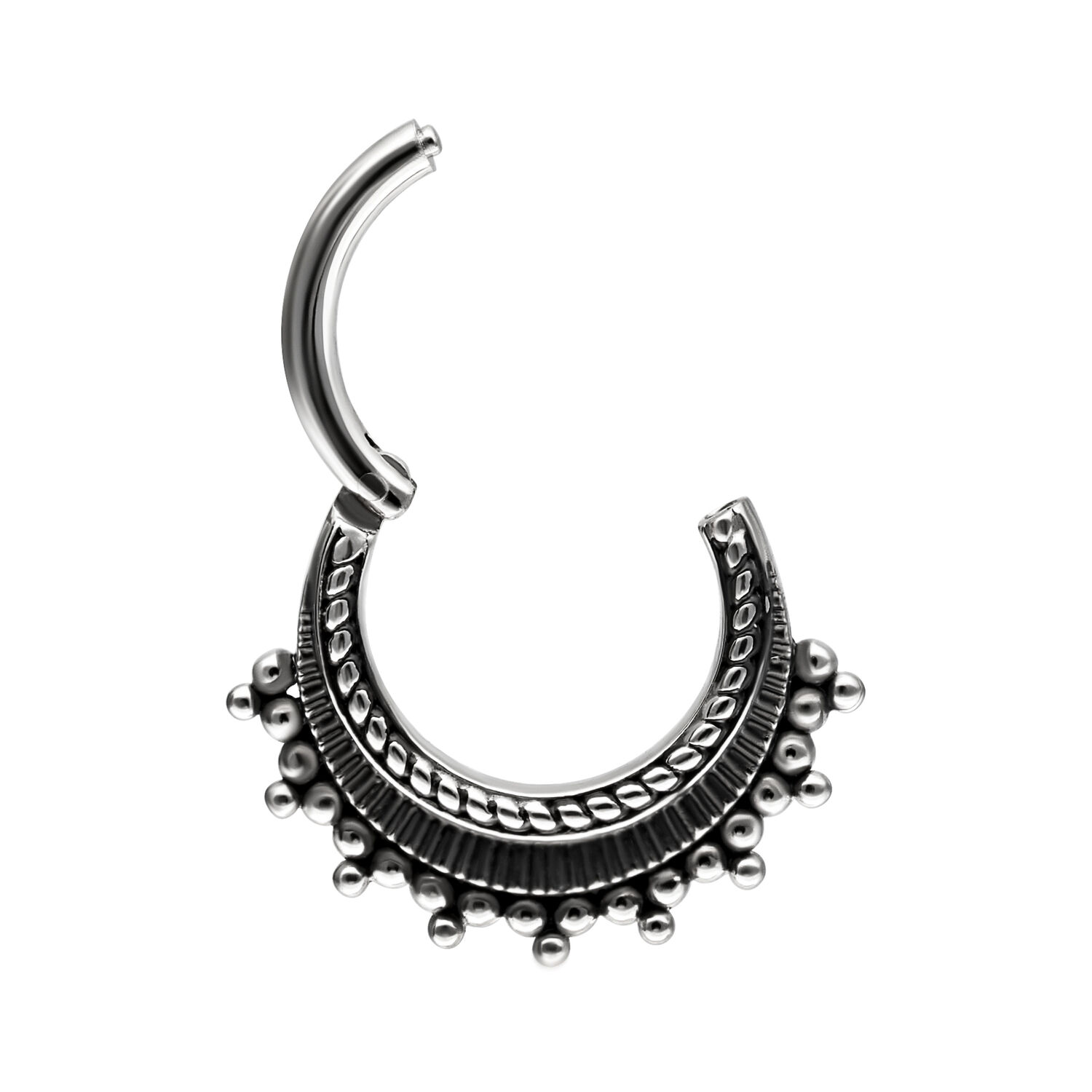 Clicker de Septum en Argent en Acier Chirurgical Clicker à charnière en argent en acier chirurgical avec décoration de perles sur fond blanc
