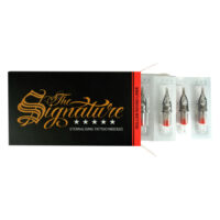 Cartouches de Tatouage Hohl-Rundliner Pack de 20 Aiguilles Pack de cartouches d'aiguilles de tatouage avec trois cartouches visibles sur fond blanc