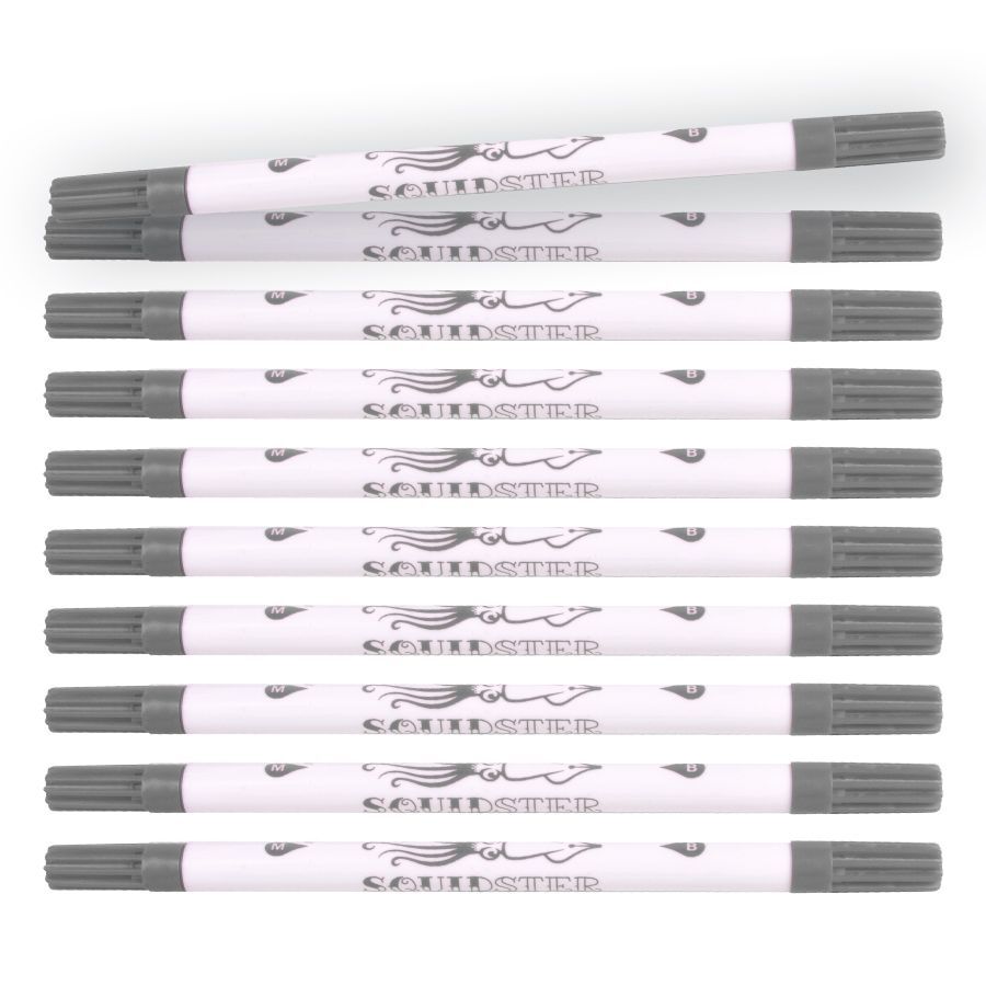 Ensemble de stylos Squidster gris pour tatouage Ensemble de stylos Squidster gris sur fond blanc