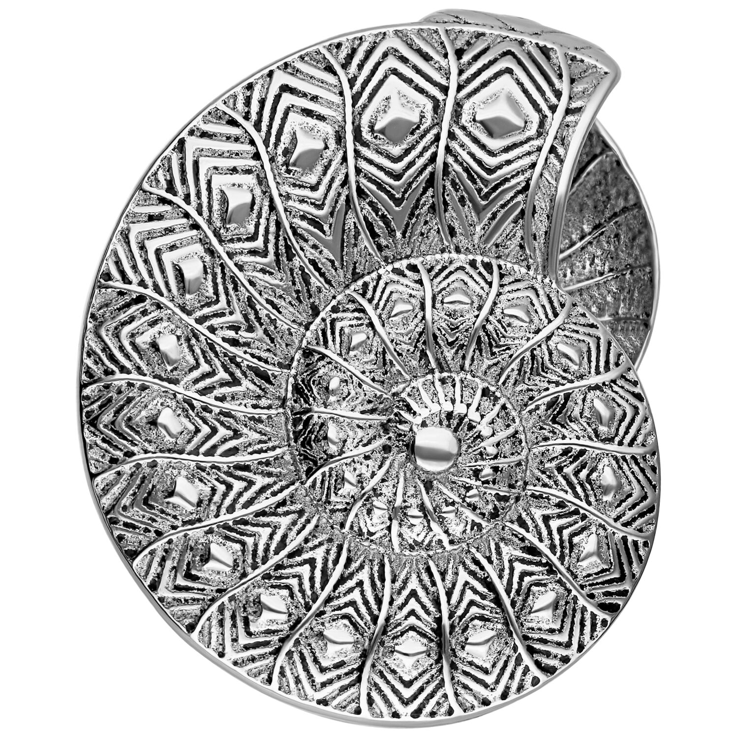 Fossil Ear Cuffs en acier chirurgical 316L Ear cuffs Fossil argentés avec motif délicat sur fond blanc