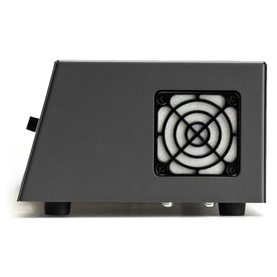Copieur thermique noir TIM de Wildcat Copieur thermique noir TIM avec ventilateur sur fond blanc