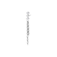 Embout Push Fit argenté avec chaînes en cristal Embout de piercing argenté avec trois cristaux clairs et chaînes pendantes sur fond blanc
