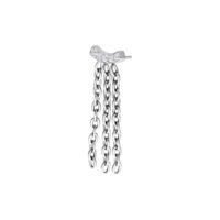 Embout de chaîne Push Fit argenté avec cristaux Embout de piercing argenté avec cristaux clairs et chaînes sur fond blanc