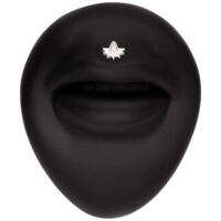 Embout noir avec opale synthétique Fond noir avec un petit embout blanc en forme de rayons de soleil, orné d'une pierre opalisante.