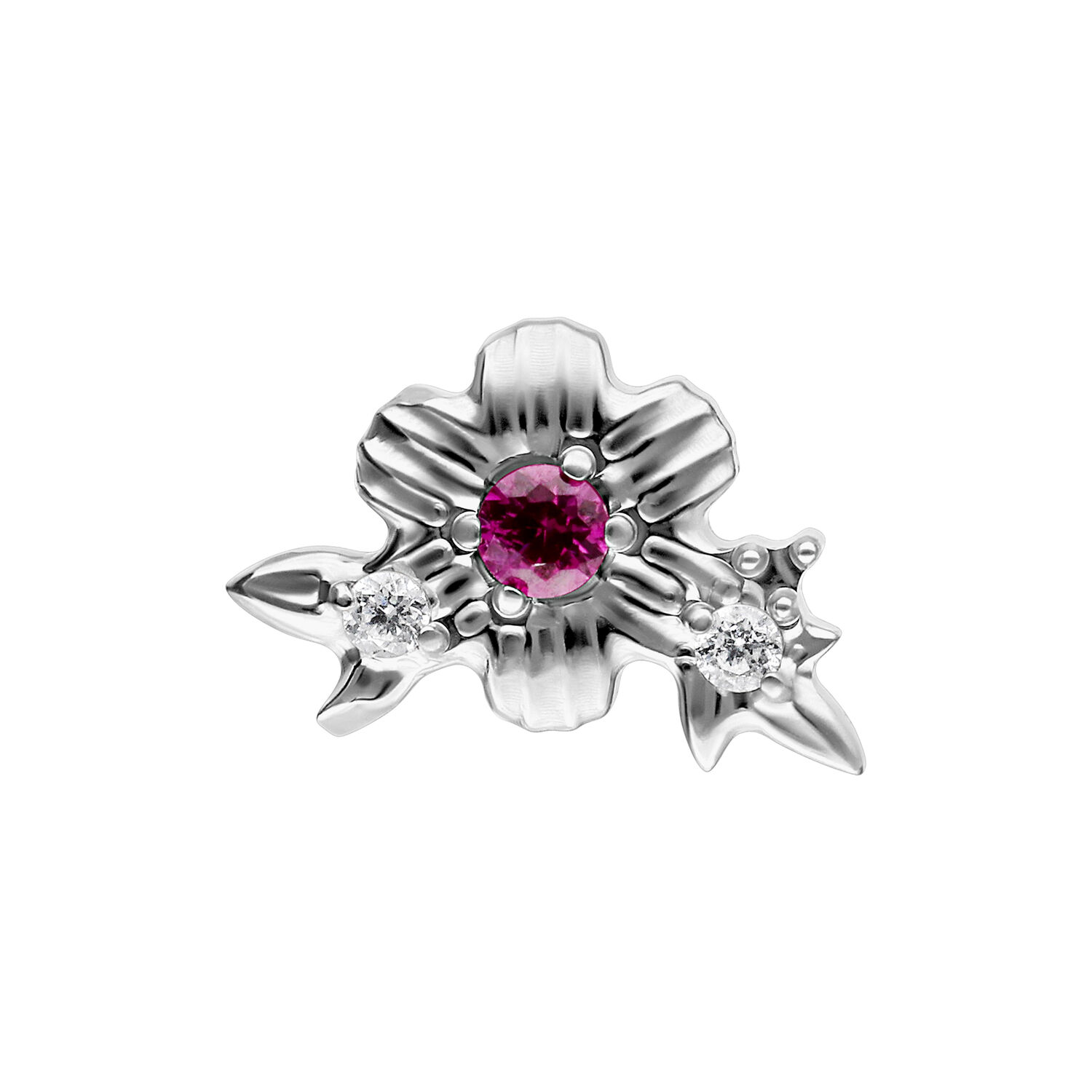 Embout en titane argenté avec cristal rouge Embout floral argenté avec un cristal rouge et deux cristaux clairs sur fond blanc