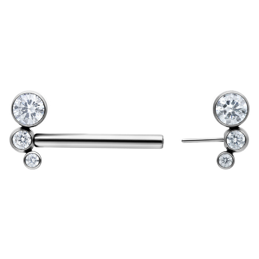 Barbell en titane argenté avec cristaux pour tétons Barbell en titane argenté avec cristaux clairs, sur fond blanc
