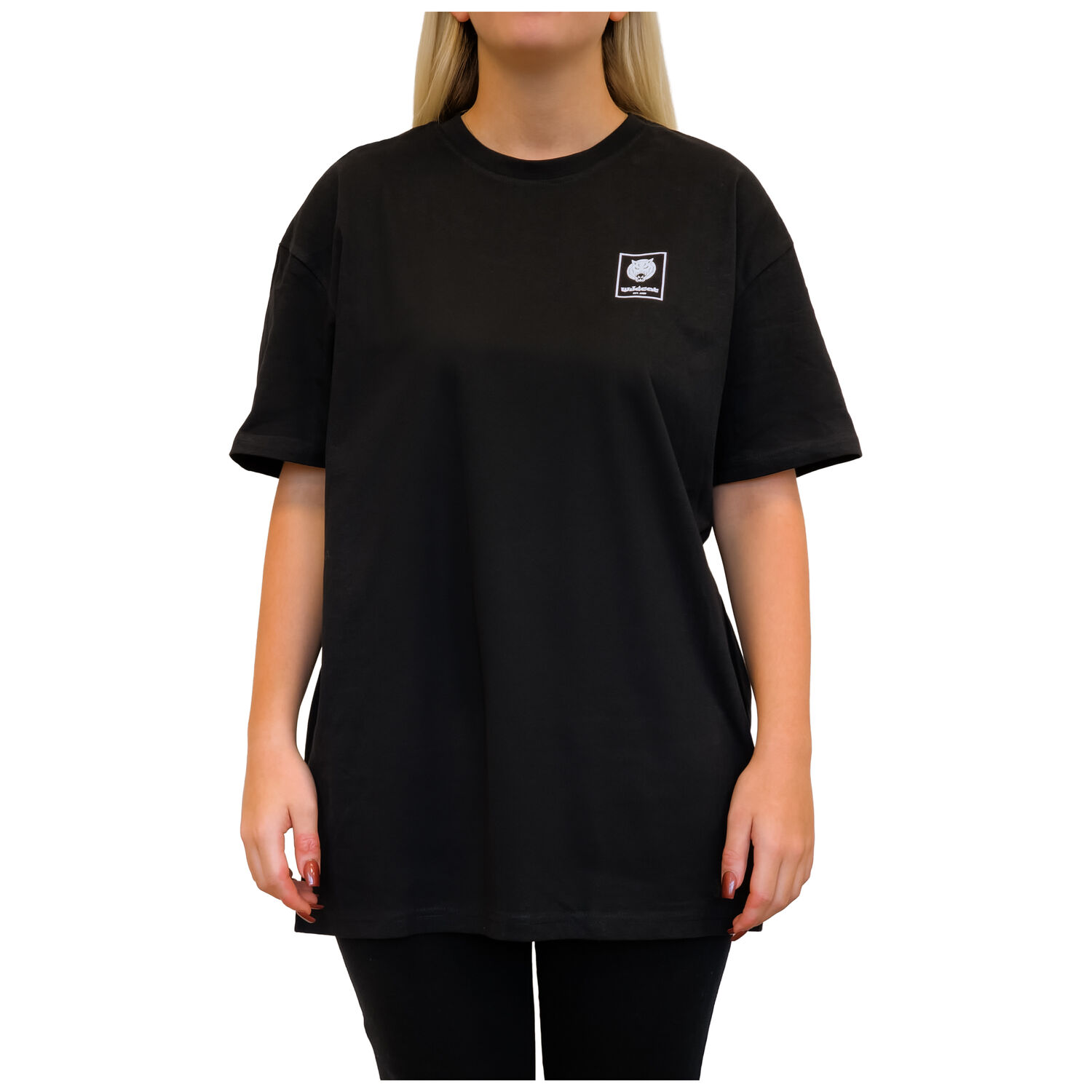 T-shirt oversize noir en coton T-shirt oversize noir unisexe, de face, fond neutre
