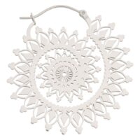 Boucles d'oreilles Floral Nautilus Hoops argent Boucles d'oreilles Floral Nautilus Hoops argent sur fond blanc