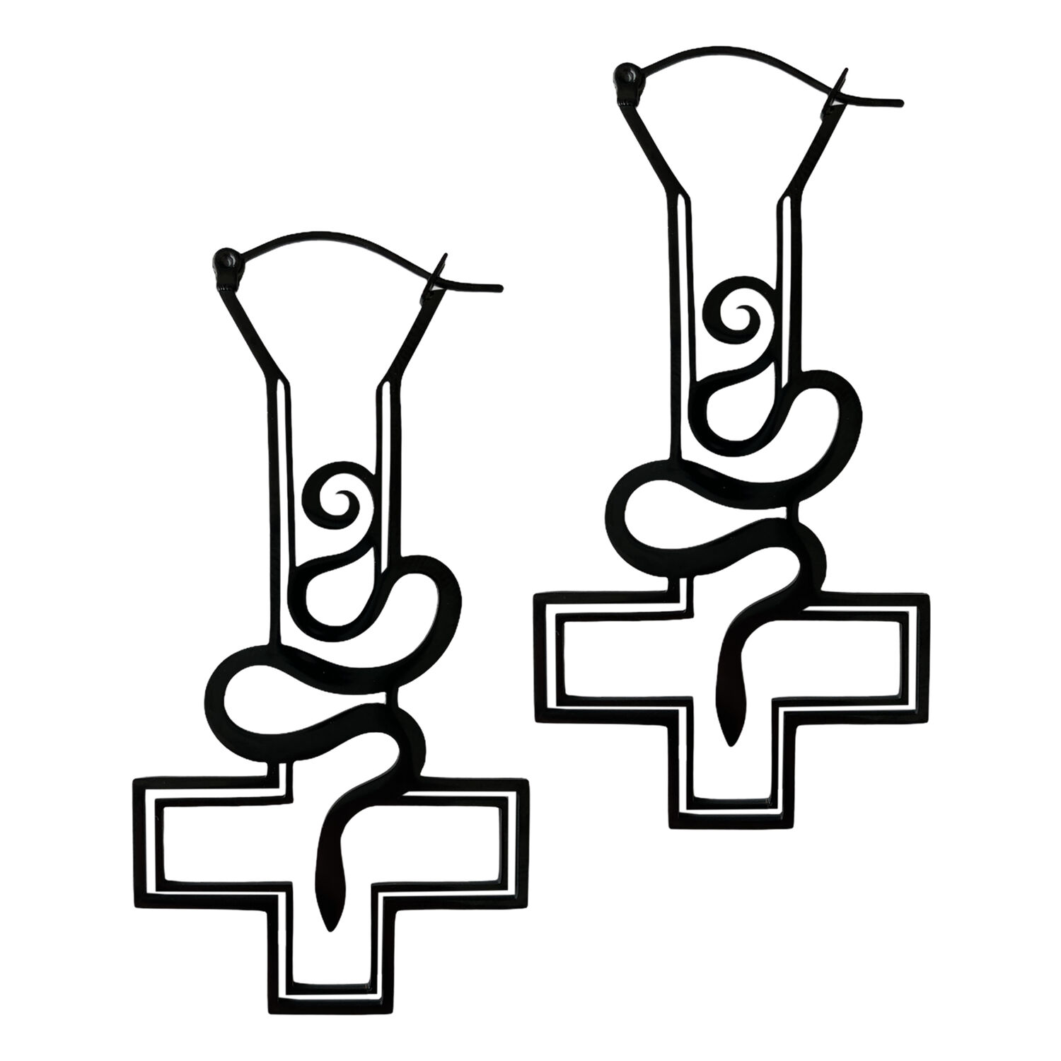 Boucles d'oreilles noires Cross Snake Sinner Hoops Boucles d'oreilles noires avec motif croix et serpent sur fond blanc