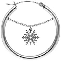 Boucles d'oreilles flocon de neige en acier chirurgical argenté Boucle d'oreille argentée avec pendentif flocon de neige sur fond blanc
