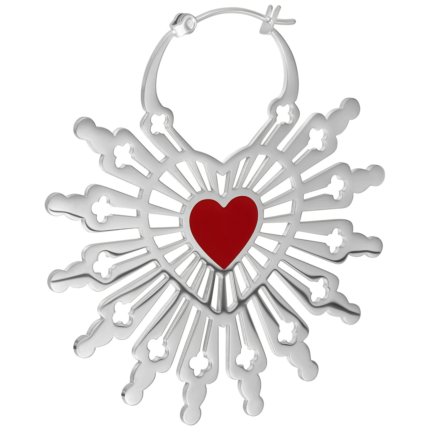 Boucles d'oreilles Sacred Heart argentées avec cœur rouge Créoles argentées en forme de cœur avec cœur rouge et design rayonnant sur fond blanc