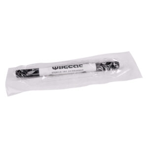 Marqueur stérile de Wildcat en emballage transparent sur fond blanc