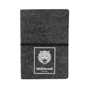 Carnet gris en feutre avec logo Wildcat et bande élastique