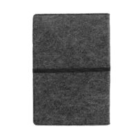 Carnet Wildcat avec couverture en feutre gris Carnet avec couverture en feutre gris et élastique noir, sur fond blanc