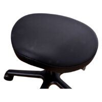 Chaise de travail T4 Gentleman noire Chaise ronde en simili cuir noir avec pied en aluminium sur fond blanc