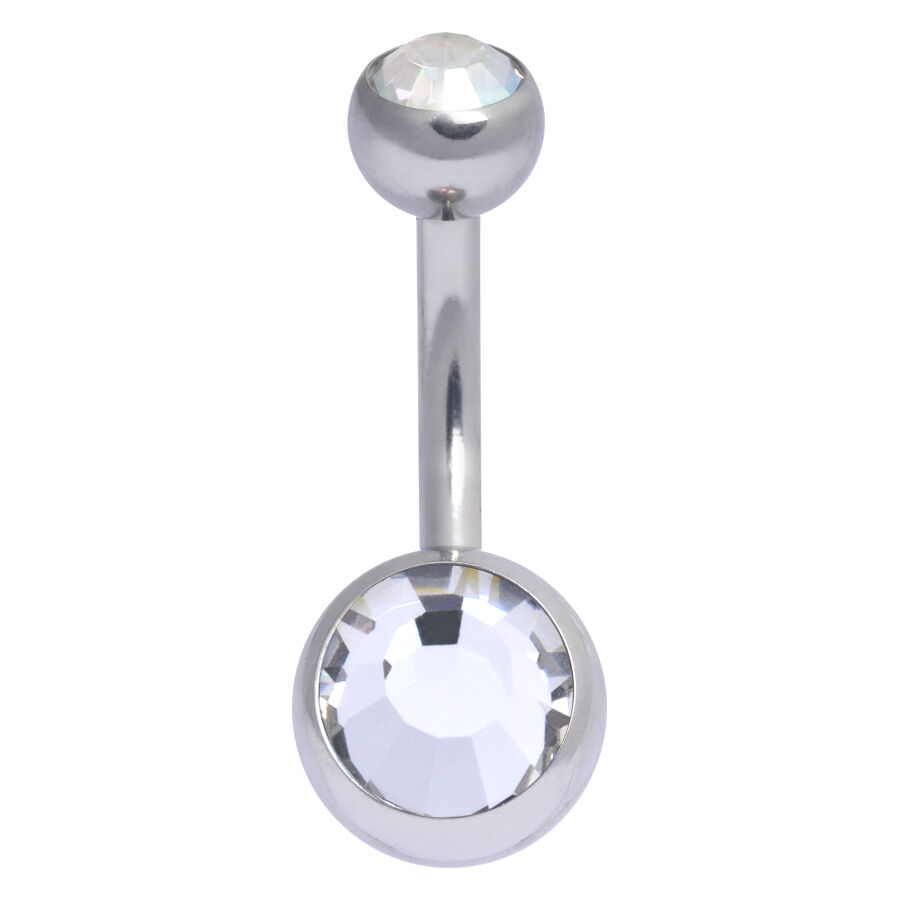 Piercing nombril argenté avec deux cristaux clairs sur fond blanc