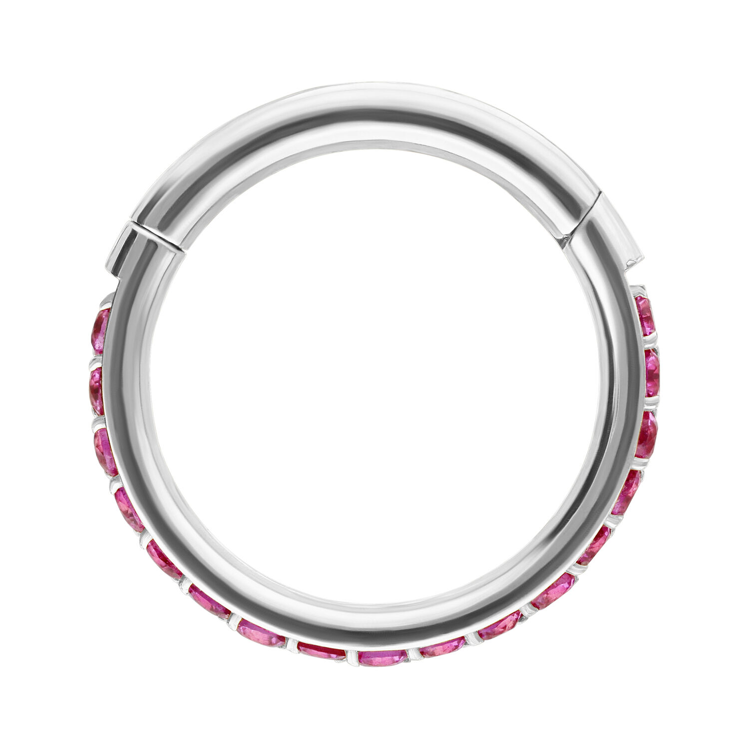 Clicker argenté avec cristaux rouges, 12 mm Anneau argenté avec cristaux rouges, diamètre intérieur 12 mm, sur fond blanc