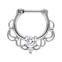 Clicker de septum en argent en acier chirurgical avec cristal clair sur fond blanc