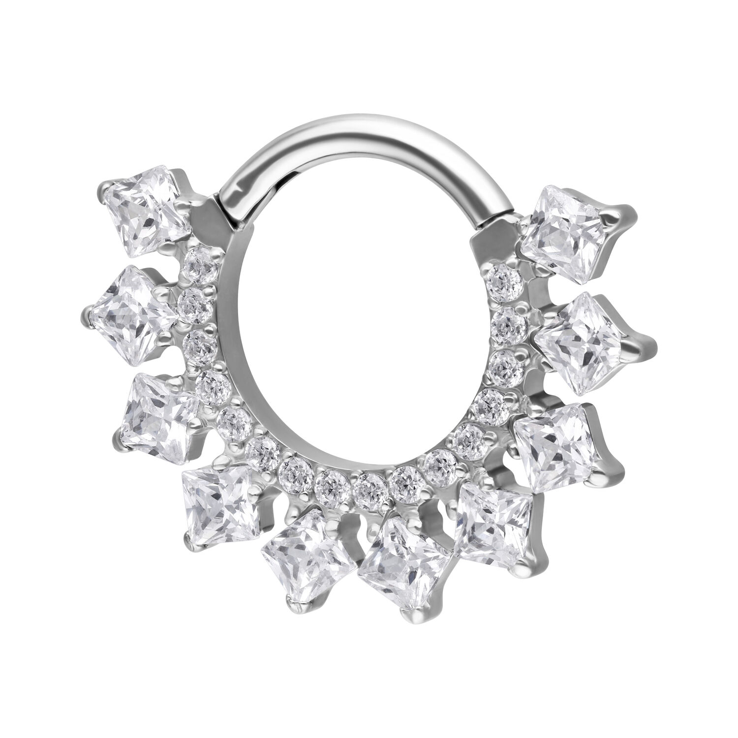 Clicker de Septum Halo Cristal en Argent Clicker de septum argenté avec cristaux scintillants sur fond blanc