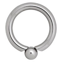 Anneau à bille vissable Titan Highline® en argent Anneau de piercing en titane argenté avec bille vissable sur fond blanc