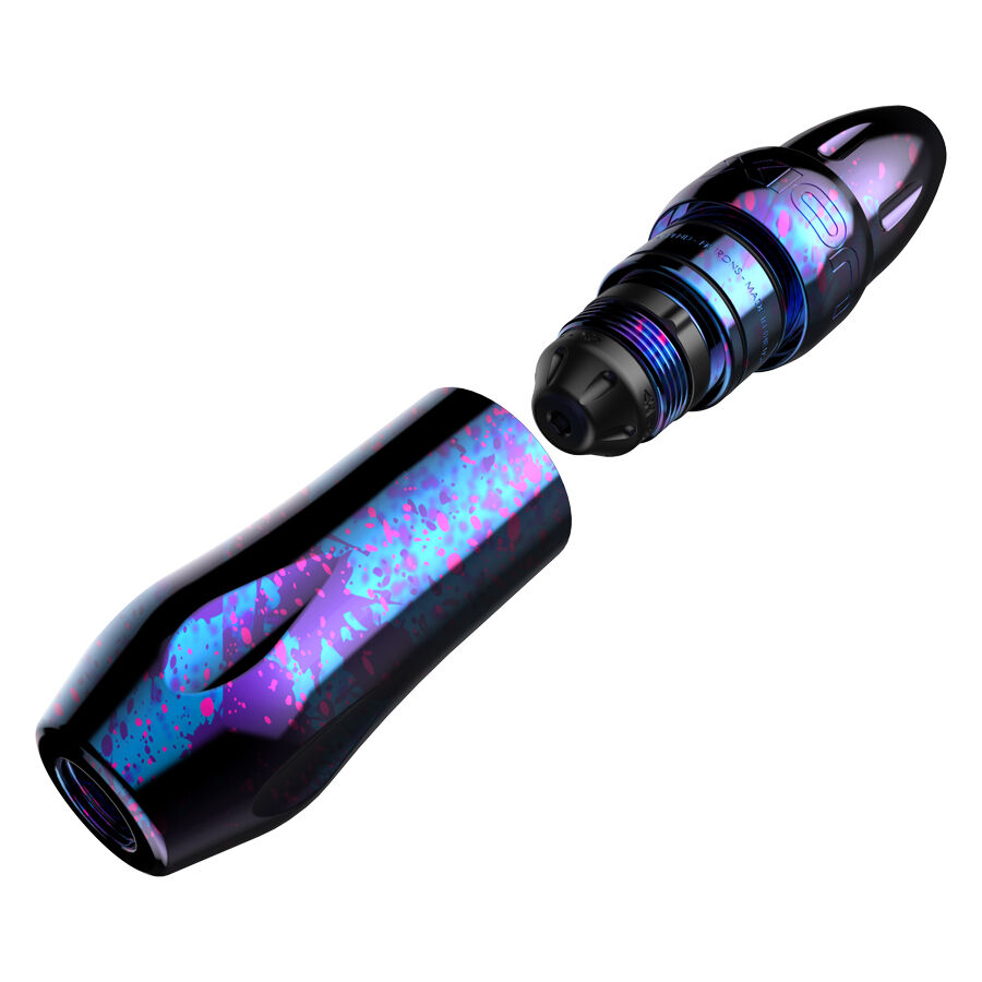 Xion Pen Cosmic Storm en rose, bleu et violet Machine à tatouer Xion Pen Cosmic Storm en rose, bleu, violet sur fond blanc