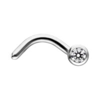 Clou de nez en argent avec cristal clair sur fond blanc